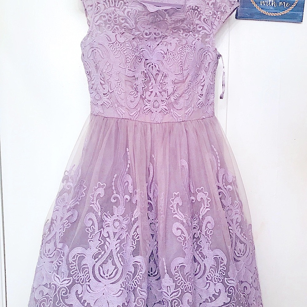 NWT Chi Chi London Lace Lilac Elegance Midi Dress